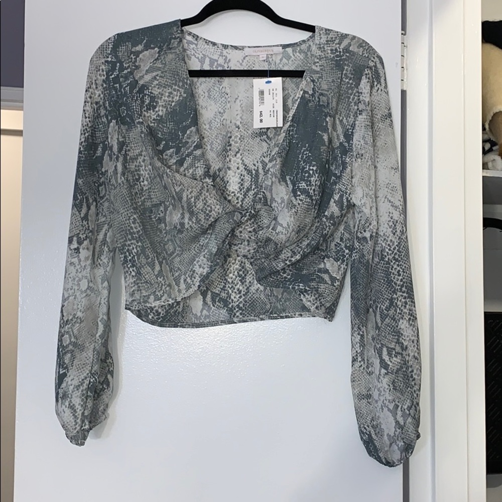 Snake cross shirt